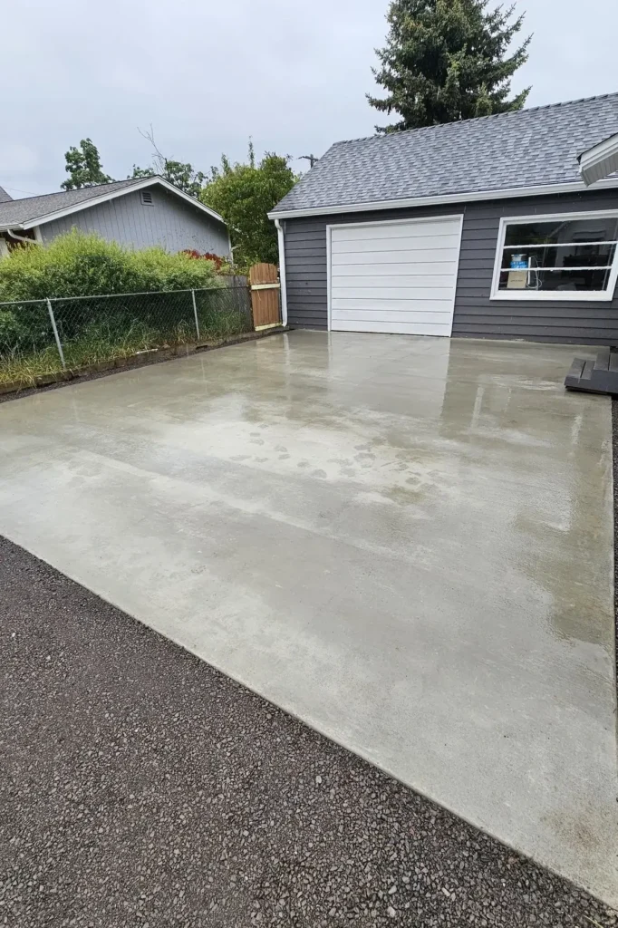 An inside look at Earthworks Tauranga's efficient and quality-focused earthworks process. Visit our About Us page for more details.